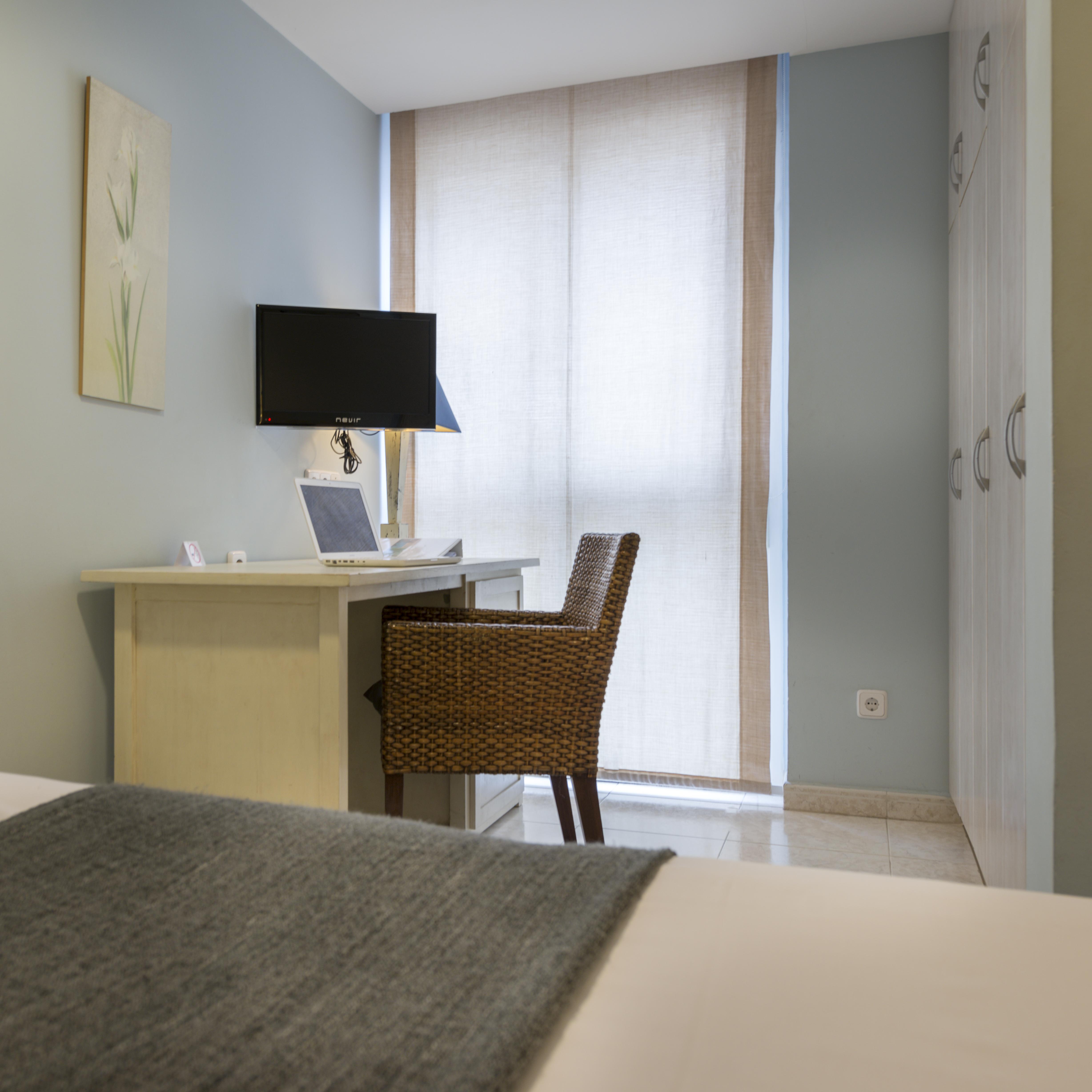 Alexandra Aparthotel Benstarhotelgroup タラゴナ エクステリア 写真