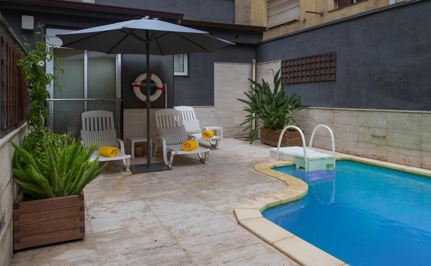Alexandra Aparthotel Benstarhotelgroup タラゴナ エクステリア 写真