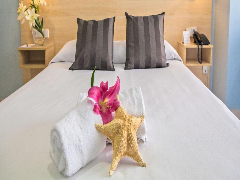 Alexandra Aparthotel Benstarhotelgroup タラゴナ エクステリア 写真