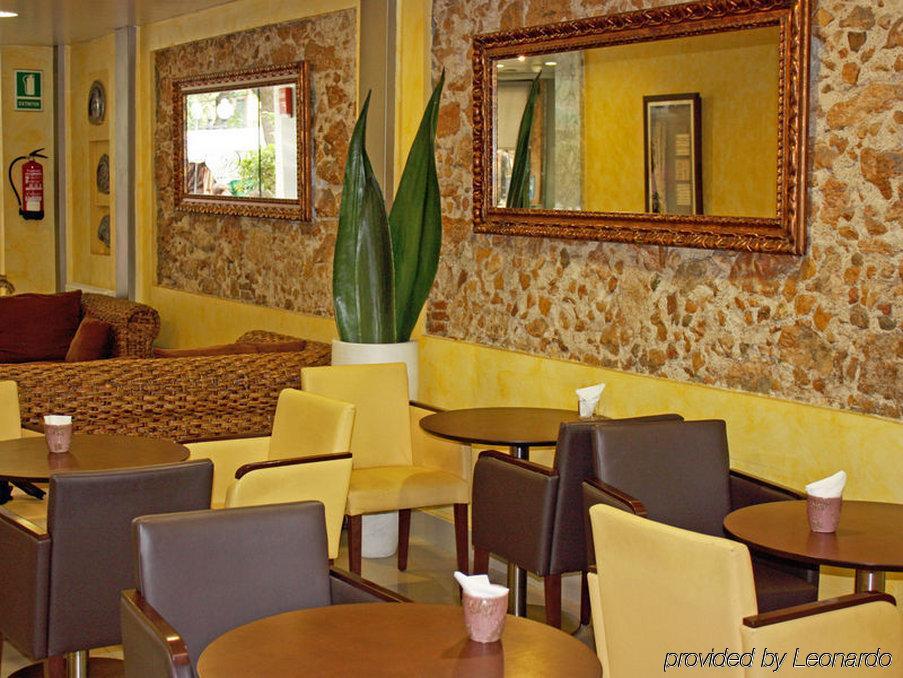 Alexandra Aparthotel Benstarhotelgroup タラゴナ レストラン 写真