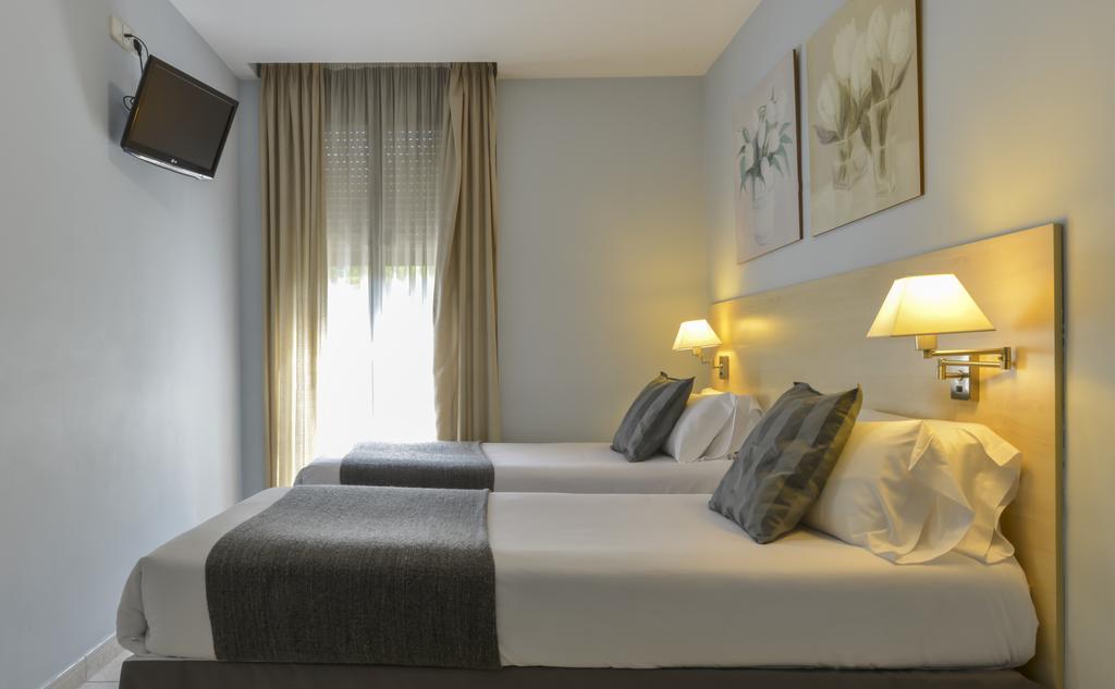 Alexandra Aparthotel Benstarhotelgroup タラゴナ 部屋 写真