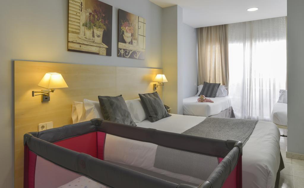 Alexandra Aparthotel Benstarhotelgroup タラゴナ 部屋 写真