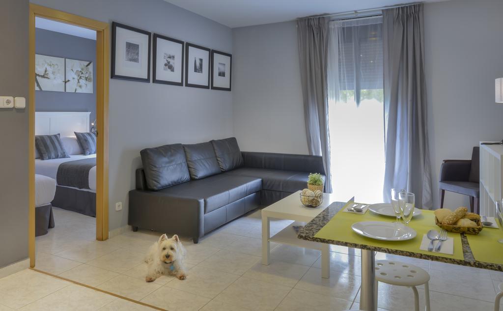 Alexandra Aparthotel Benstarhotelgroup タラゴナ エクステリア 写真