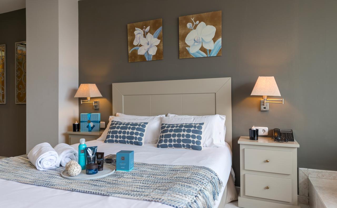 Alexandra Aparthotel Benstarhotelgroup タラゴナ エクステリア 写真