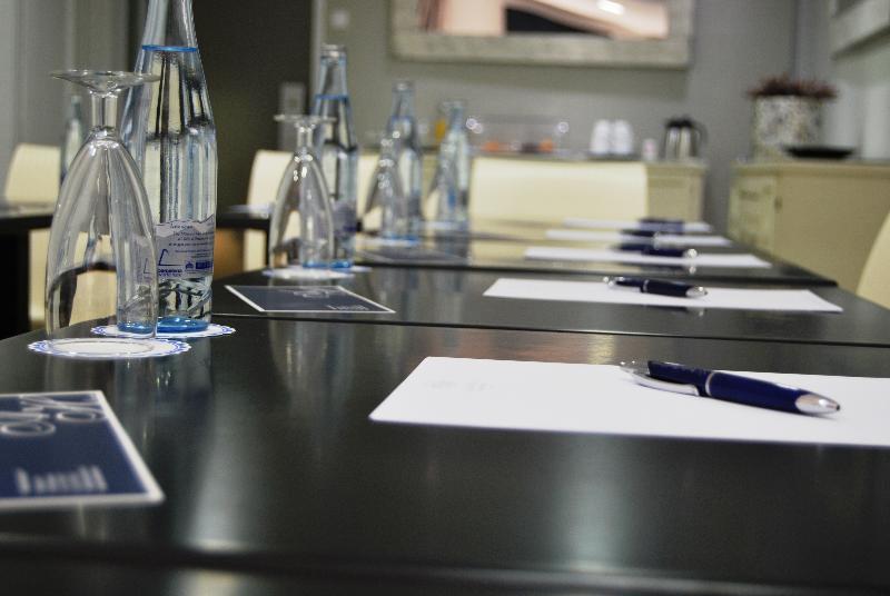 Alexandra Aparthotel Benstarhotelgroup タラゴナ エクステリア 写真