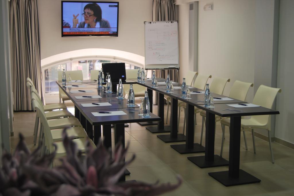 Alexandra Aparthotel Benstarhotelgroup タラゴナ エクステリア 写真