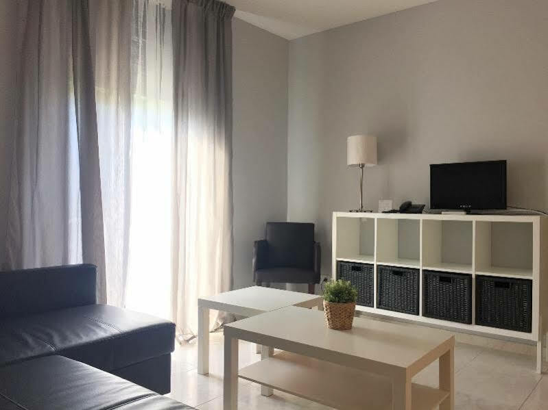 Alexandra Aparthotel Benstarhotelgroup タラゴナ エクステリア 写真
